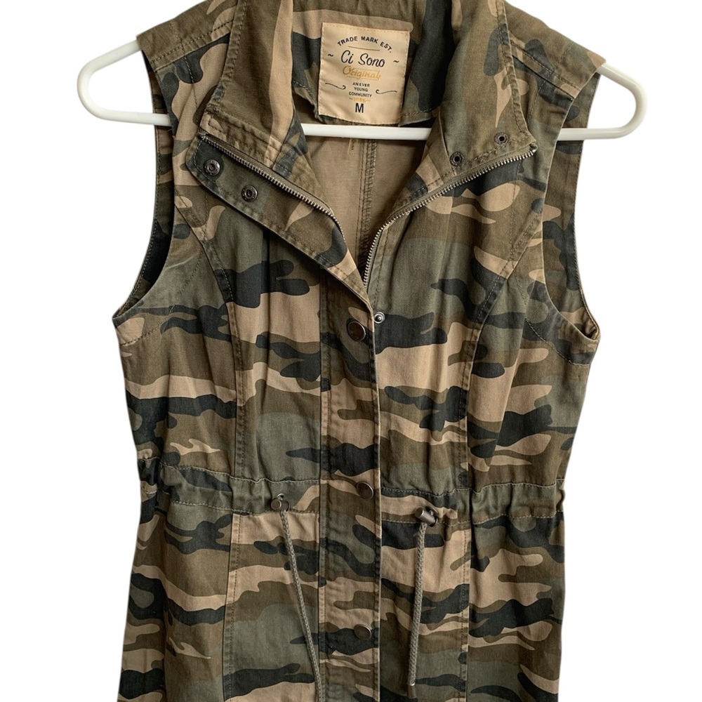 Ci Sono Camouflage Cotton Zip-Up Vest Size M